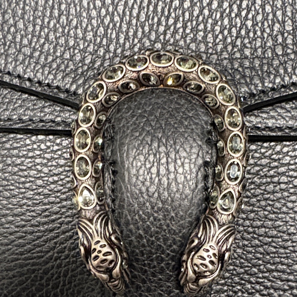 Like New Gucci Leather Chain Shoulder Bag - Picture 3 of 11